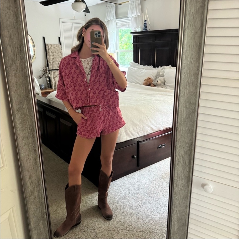 Zara Pink Button Down Shirt - Picture 2 of 13
